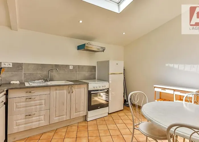 A 30 Minutes Du Village Du Vendee Globe